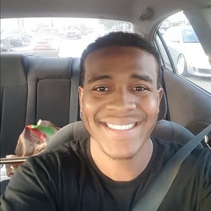 Meet your Posher, Corey